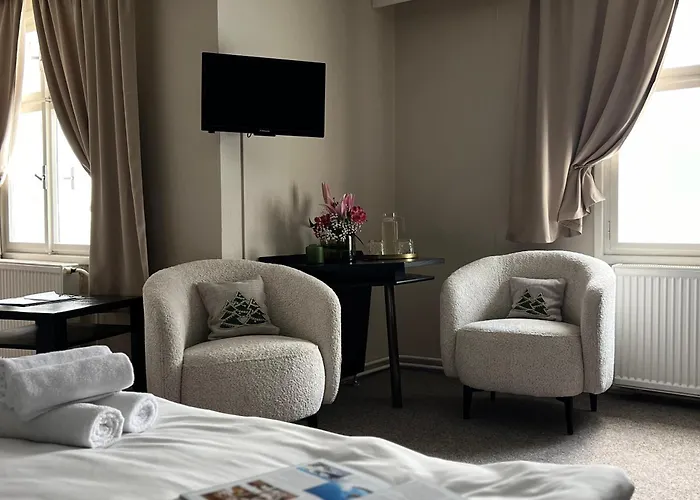 Lomnice Hotel