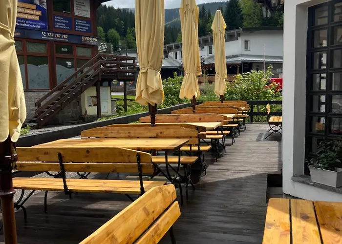Lomnice Hotel