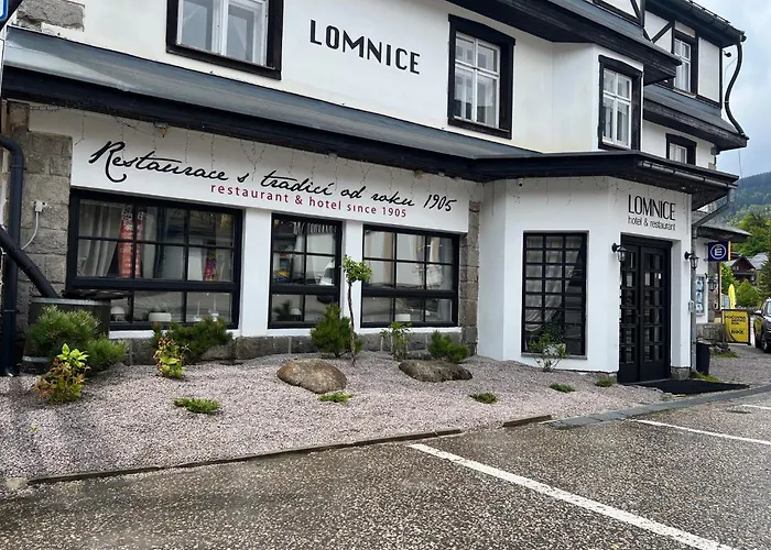 Hotel Lomnice